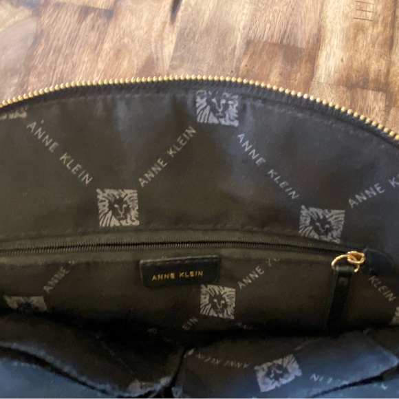 Sold on different site-do not buy:) - Picture 7 of 10